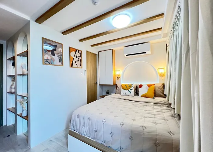 Near Ayala In Cityscape Grand Tower